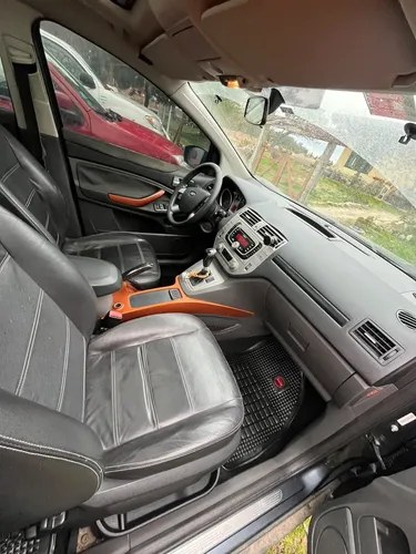 Ford Kuga 2.5 Titanium At 4x4 L (ku02) - 4