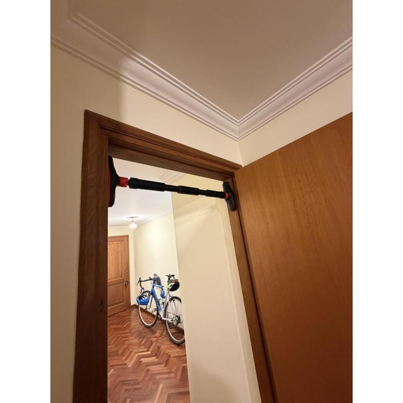 Vendo Barra Dominadas para puerta, con muy poco uso - 4