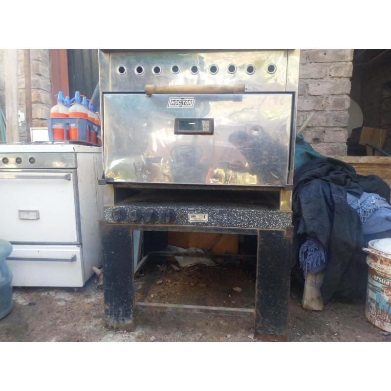 HORNO PIZZERO MARCA NOTION - 2
