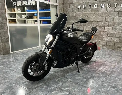 Benelli 502 C Cruiser 2024 Necochea