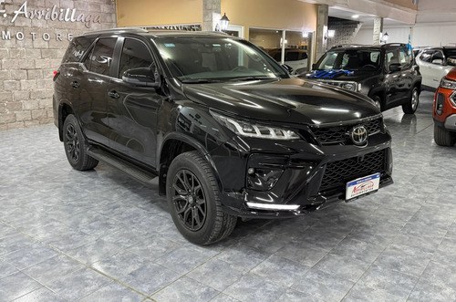 Toyota Hilux Sw4 2.8 Tdi Gr-s 4x4 7as 6at - 3