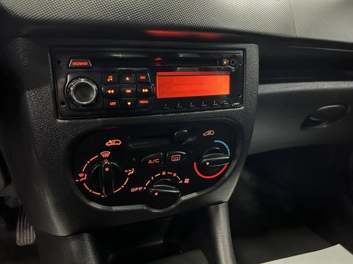 Peugeot 207 1.4 Xr - 9