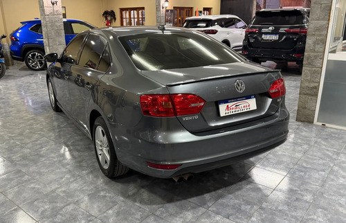 Volkswagen Vento 2.5 Luxury 170cv Tiptronic - 4
