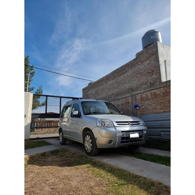 Vendo Citroën Berlingo 2015 - 8