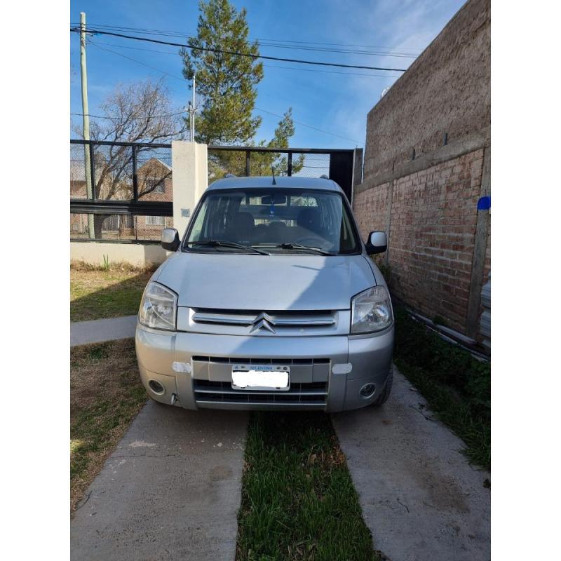 Vendo Citroën Berlingo 2015 - 9