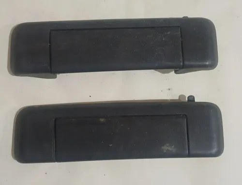 Manija Puerta Exterior R19 Original Izquierda - Del O Tras Negro Delantera/trasera