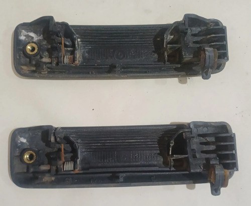Manija Puerta Exterior R19 Original Izquierda - Del O Tras Negro Delantera/trasera - 2