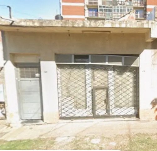 Casa Con Locales - 3