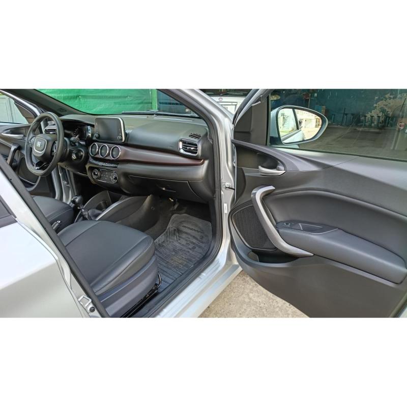 Fiat Cronos 2023 Stile 1.3 - 16