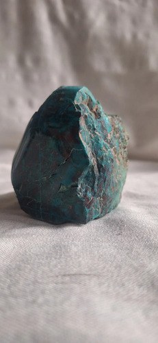Crisocola, En Bruto, Con Una Cara Pulida - Peru Verde - 7