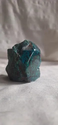 Crisocola, En Bruto, Con Una Cara Pulida - Peru Verde - 9