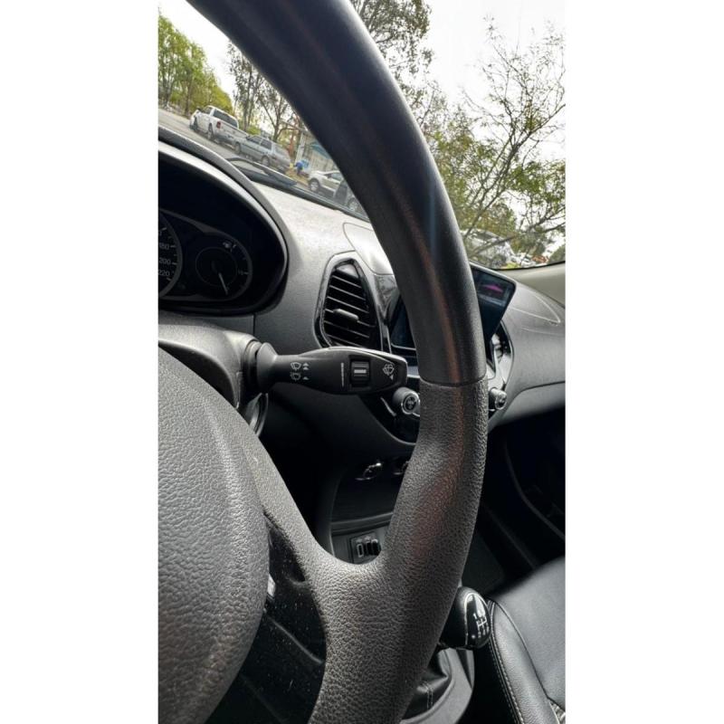 Dueña Ford Ka SEL Full 2019 - 1ra mano - 19