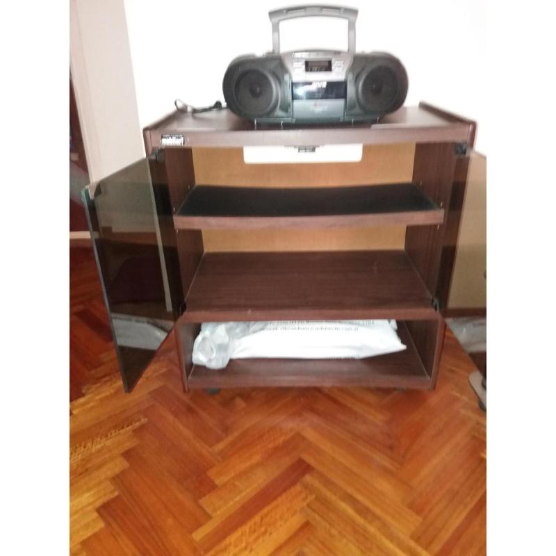 MESA DE TV CON ESTANTES - 6