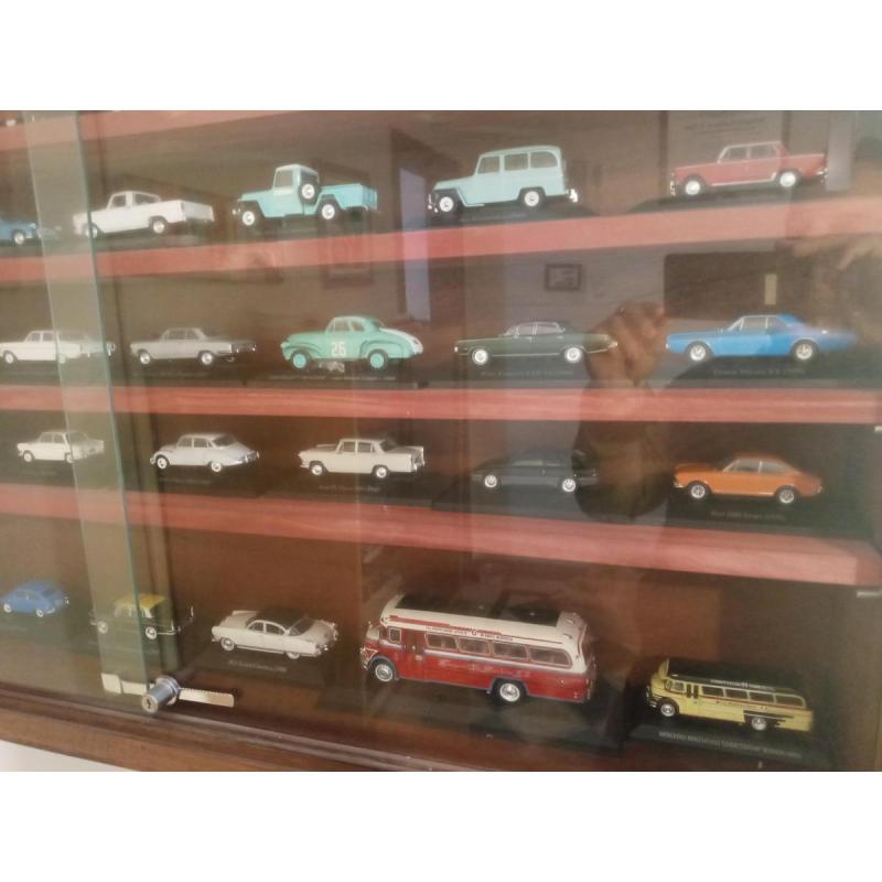 Autos a escala 1/8 y 1/43 - 6
