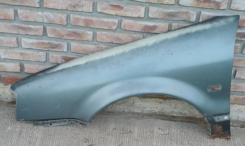 Guardabarro Izquierdo Renault 19 Con Detalle