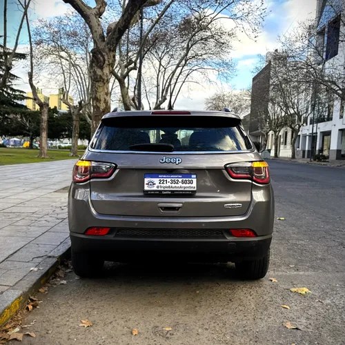 Jeep Compass 2.4 Longitude - 6
