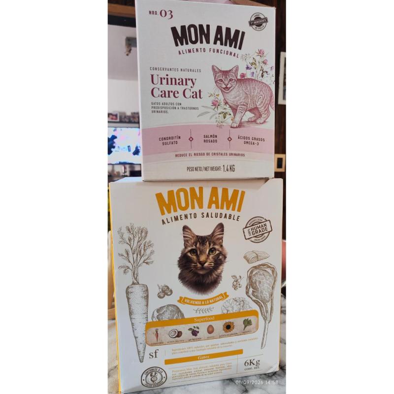 Monami caja con 4,8 kg de comida para gatos