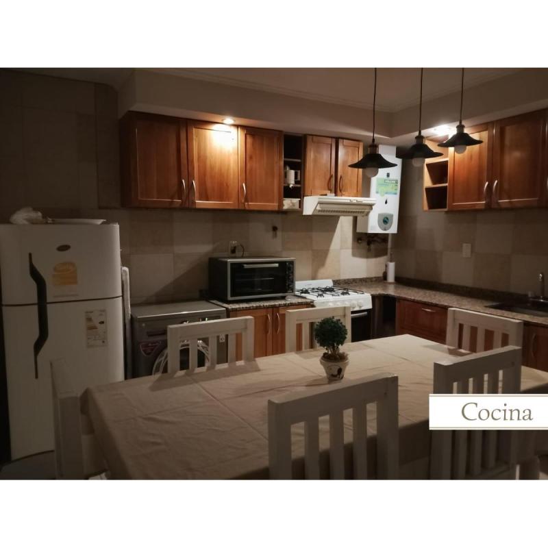 CASA EN VENTA EN MENDOZA QUINTA SECCIÓN A UNA CUADRA DE ARÍSTIDES VILL - 6