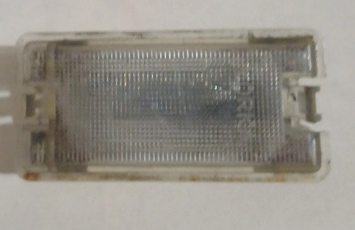 Luz De Guantera/baul Renault 19 Original - 2