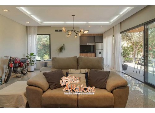 Venta | Casa De Categoría A Estrenar Country Carlos Paz Golf - 10