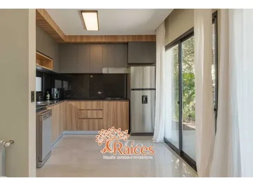 Venta | Casa De Categoría A Estrenar Country Carlos Paz Golf - 11