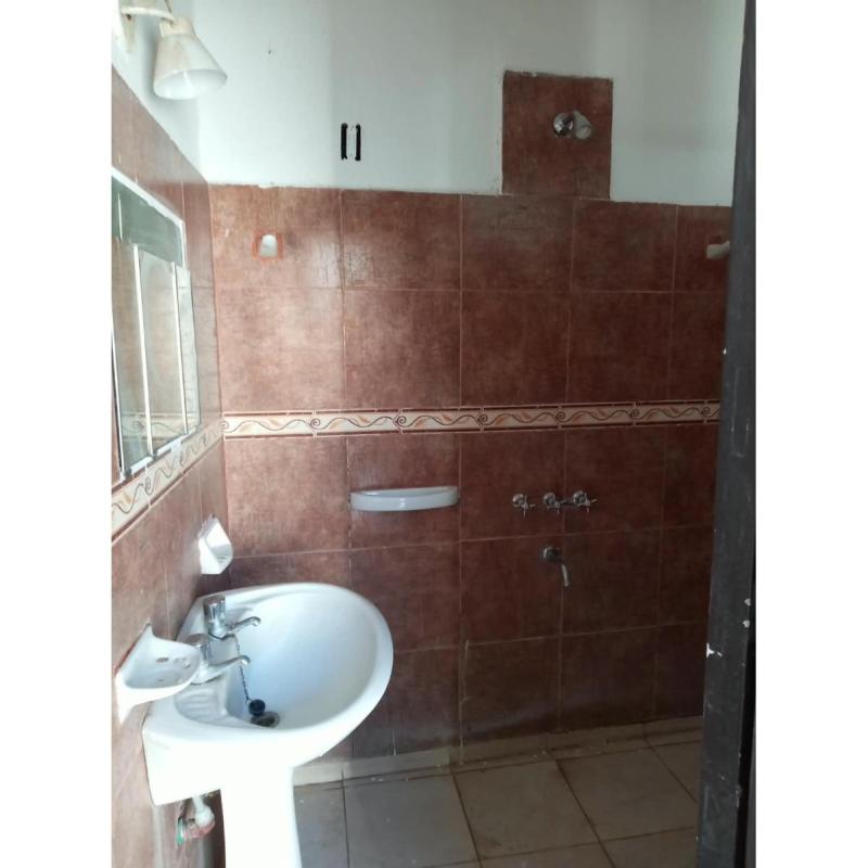 VENDO CASA EN SECTOR PASEO DE LA RIBERA - 2
