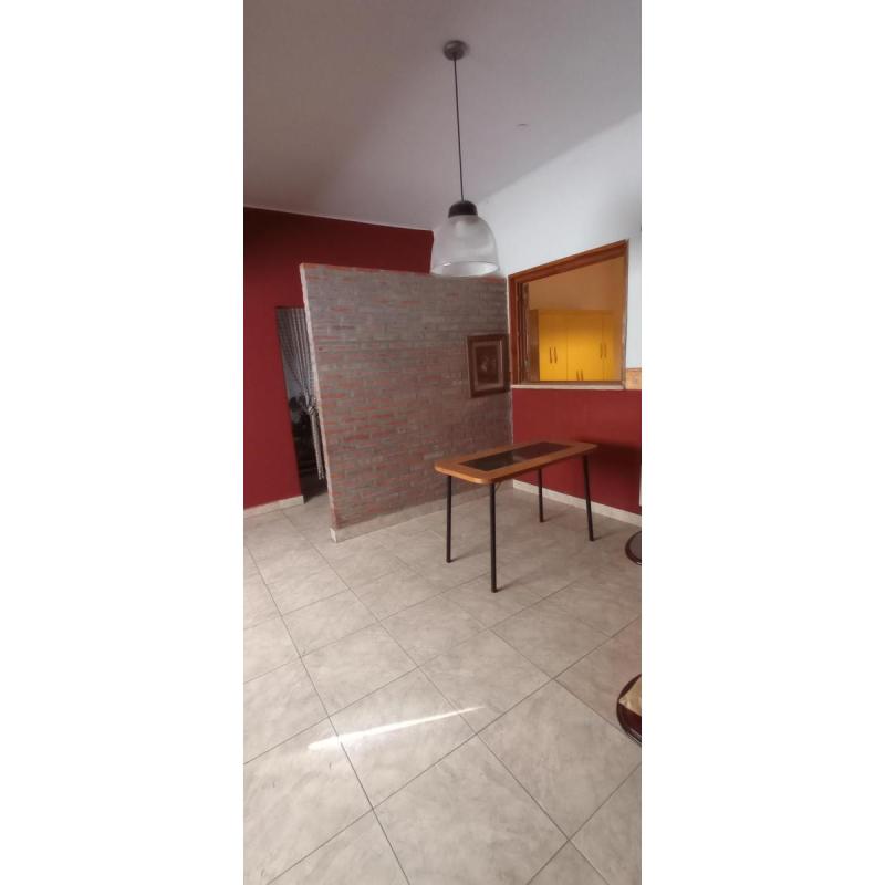 VENDO CASA EN BARRIO FENIX - 6