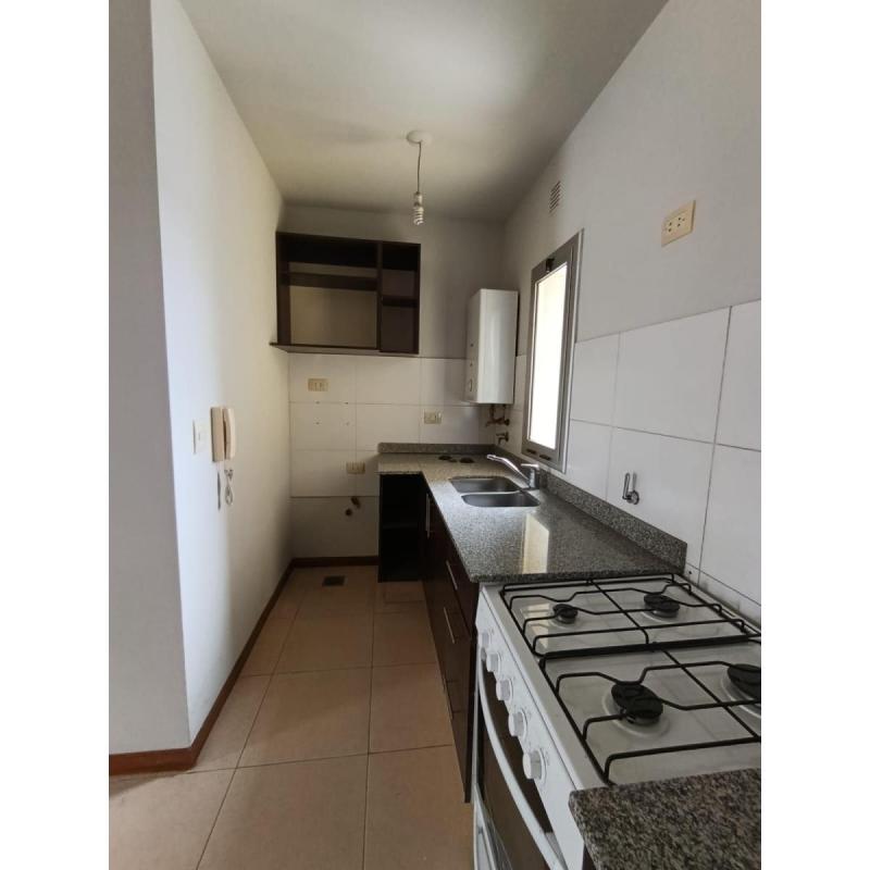 VENDO DEPTO EN SECTOR MARCONI - 3