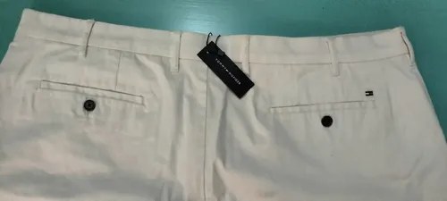 Bermuda Tommy Hilfiger Talle 44- 58 Cm De Cintura Original Blanco Crema 2xl - 3