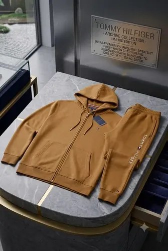 Buzo Y Jogging Tommy Hilfiger Talle Xxl Hombre En Conjunto 2xl Marrón