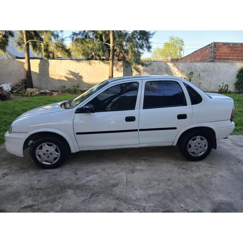 Chevrolet Corsa Classic 2008 Base 1.6 N sedan 4p