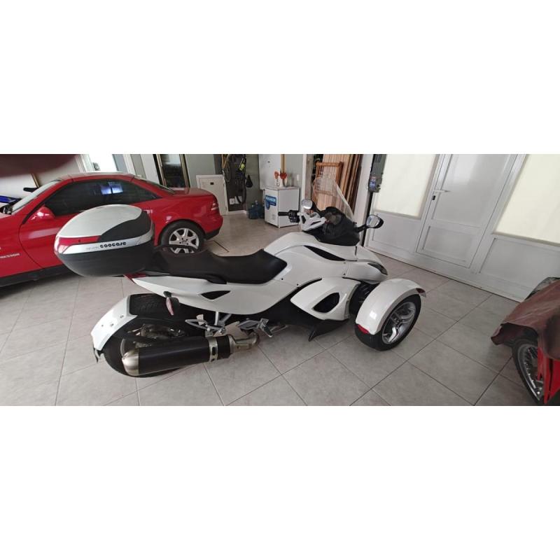 Can-Am SPYDER 2012 BRP-ROTAX - 2