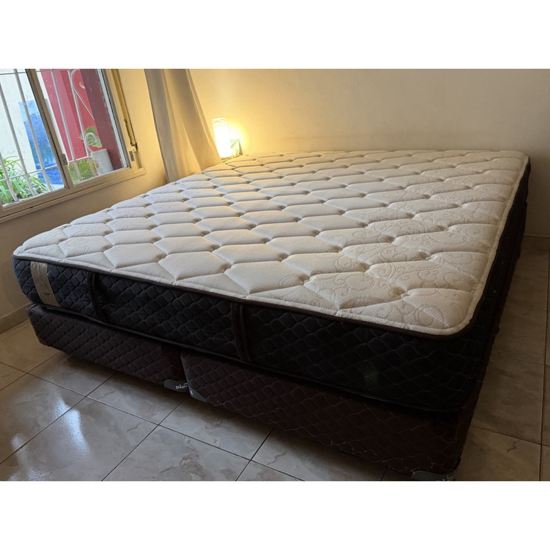 Colchón PIERO GRAVITA King con Sommier (2x2) como nuevo