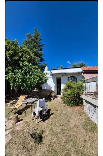 Venta | Casa + Monoambiente | Barrio El Fantasio Villa Carlos Pazex