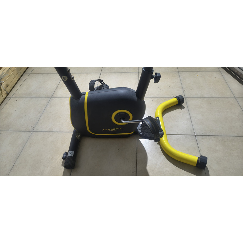 Vendo bicicleta fija Athletic