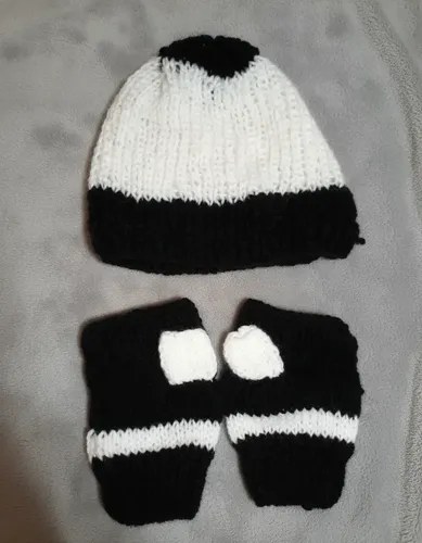 Gorro De Lana Tejido A Mano Y Guantes En Blancoy Negro Negro Unico
