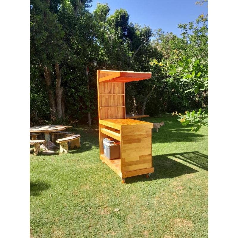 Barra Bar Movil Exterior E Interior. Solarium Y Jardin