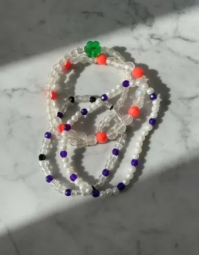 Pulseras X 2 Elásticas Con Cuentas Plastica Consultar Color Agua 19 Cm