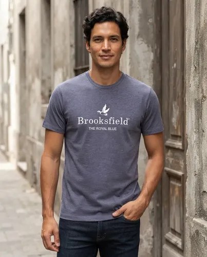 Remera Hombre Brooksfield Estampada Algodón Premium Origial Azul Acero Logo S Estampa Localizada