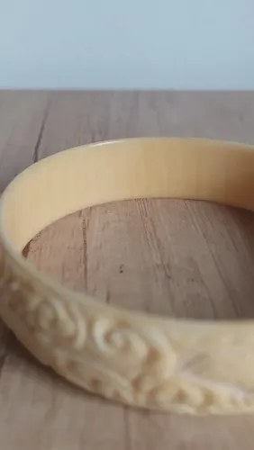 Brazalete Vintage Tallado Asiá Dragón Hueso Consultar Stock Beige 7.5 Cm 1111 Cm