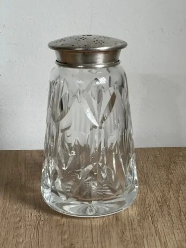 Salero Vintage Antiguo De Mesa Con Metal Plateado Blanco
