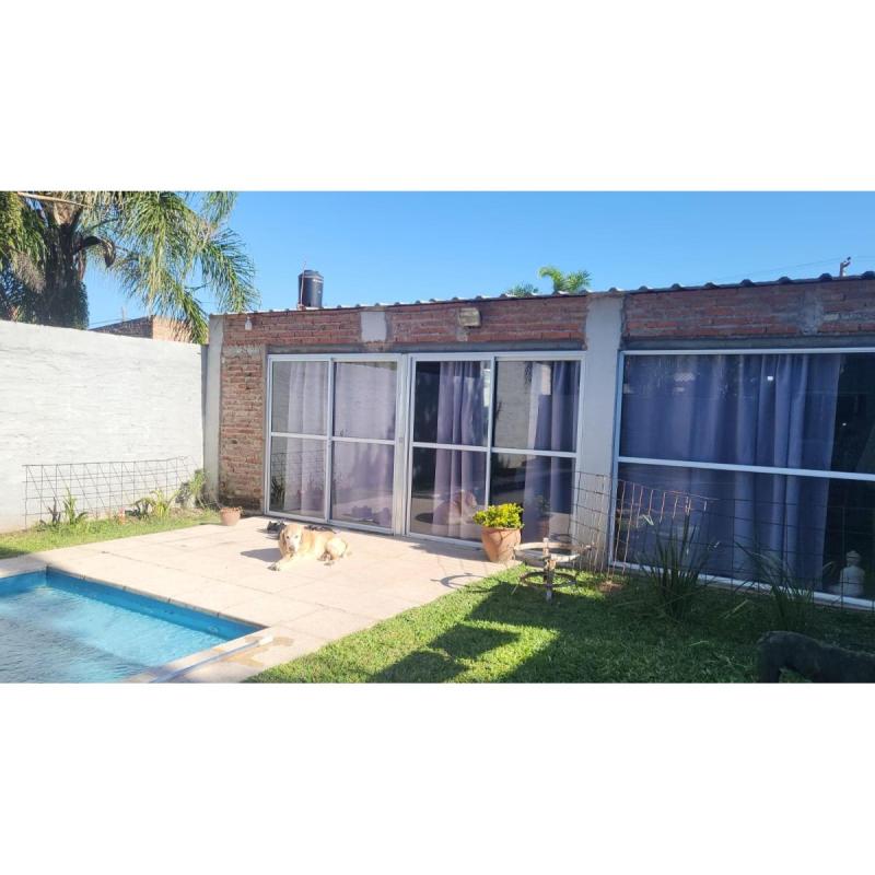 Hermosa Casa En Venta, Ubicada En NeuquÉn 2200