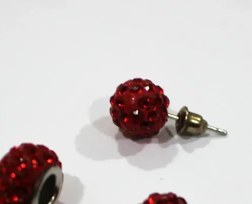 Strash Rojo Aros Redondos Y Dije Dona 1,2 Cm Con Envoltorio Rojo - 3