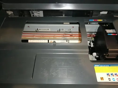 Impresora Epson Stylus Cx7300 + Cartuchos Recargables Negro - 8