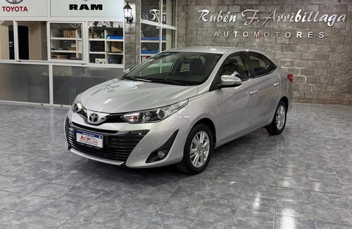 Toyota Yaris 1.5 107cv Xls Sedan