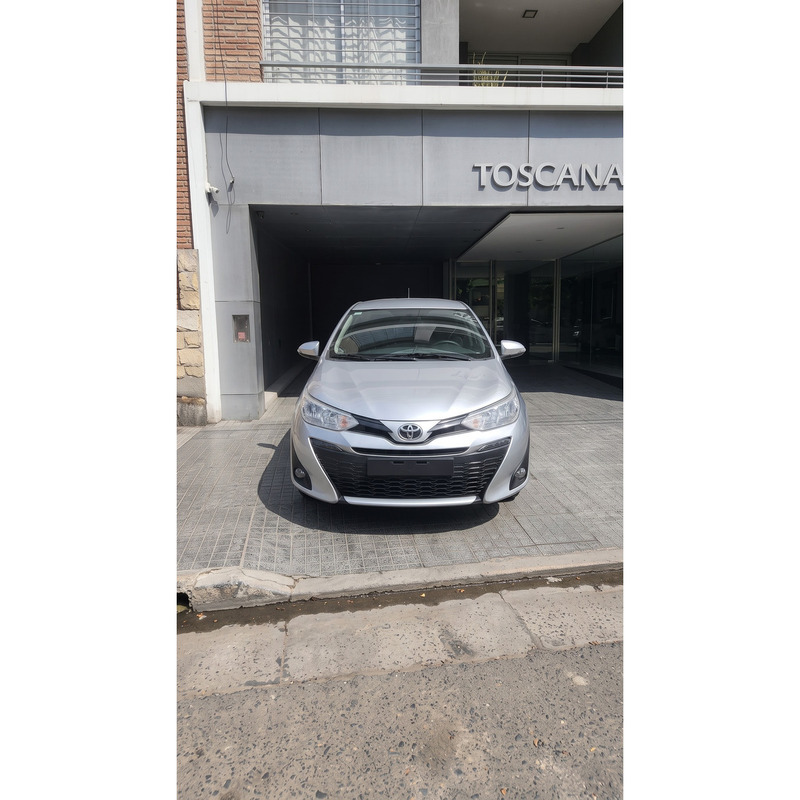 Toyota Yaris 2021 Xls 1.5 Mt 5p