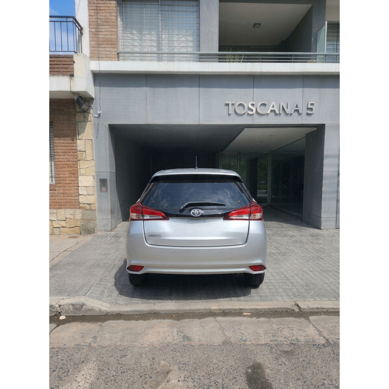 Toyota Yaris 2021 Xls 1.5 Mt 5p - 4
