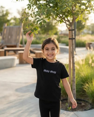 Remeras Básicas Algodón Top Bordado Niña Negro Miu Unico Liso