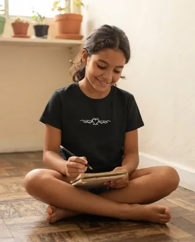 Remeras Básicas Algodón Top Bordado Niña Negro Alegorías Unico Liso
