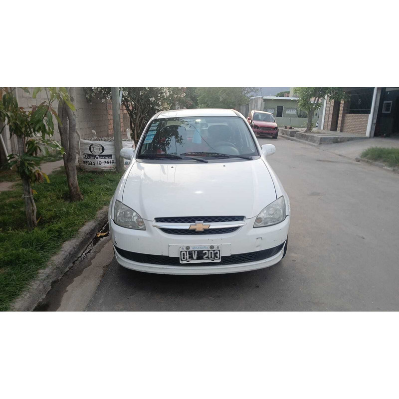 Chevrolet Classic 2014 ls aire+direccion+airbag - 4